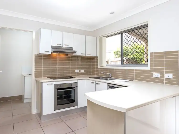 Sixth view of Homely townhouse listing, 18/6 MACTIER DRIVE, Boronia Heights QLD 4124