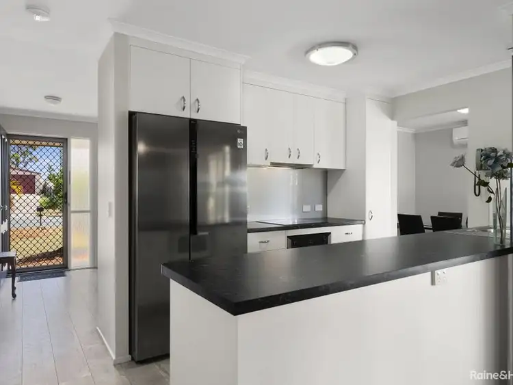 Fifth view of Homely house listing, 15 FARRER COURT, Morayfield QLD 4506