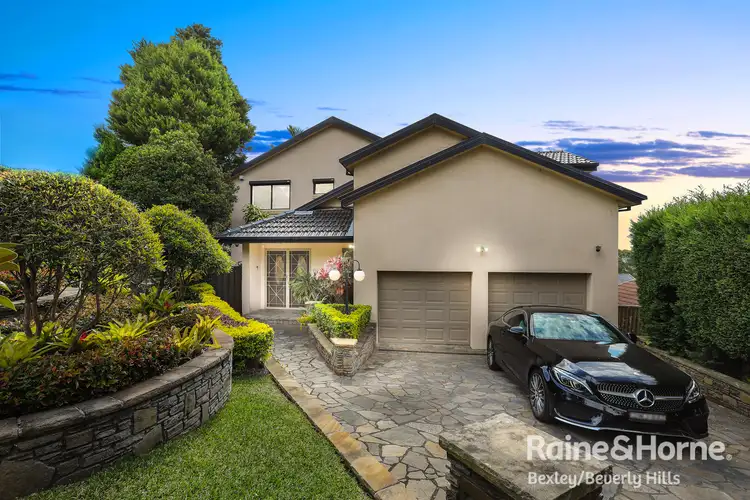 8 Goolagong Place, Menai NSW 2234