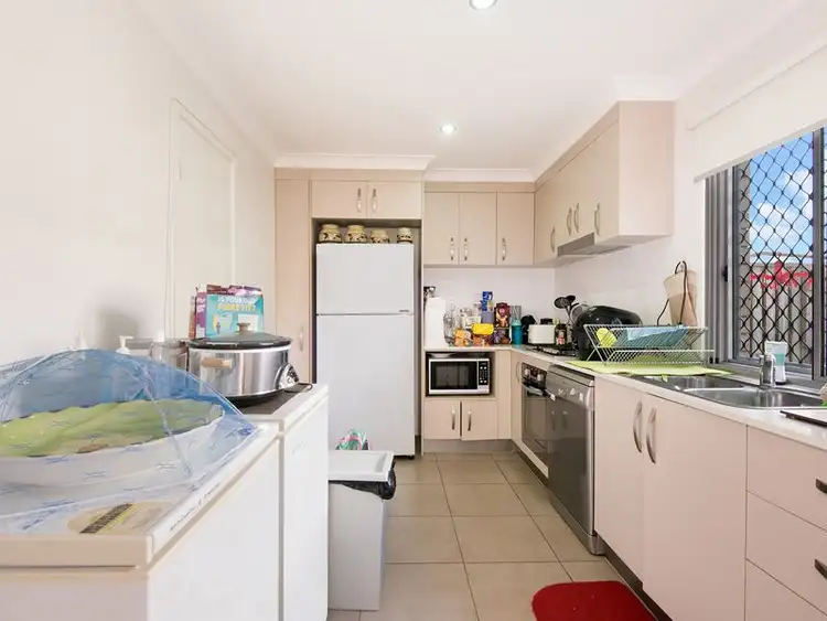 Fifth view of Homely townhouse listing, 4/86 CARSELGROVE AVENUE, Fitzgibbon QLD 4018
