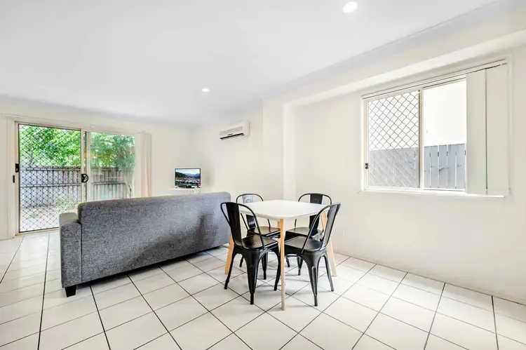 210 Government Road, Richlands QLD 4077
