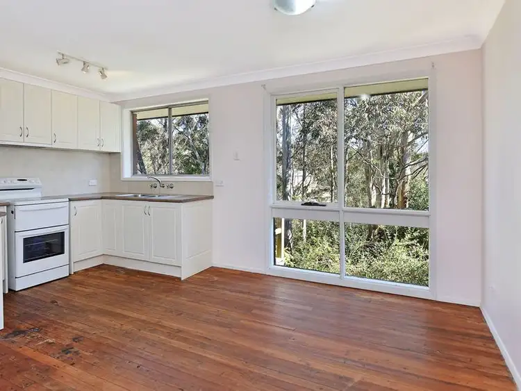 Fourth view of Homely house listing, 31 Freelander Avenue, Katoomba NSW 2780