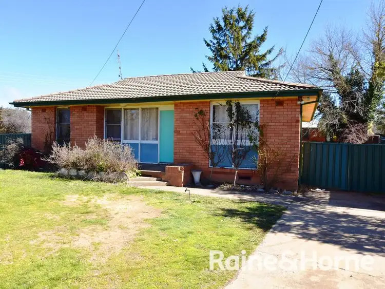 153 Lone Pine Avenue, Orange NSW 2800
