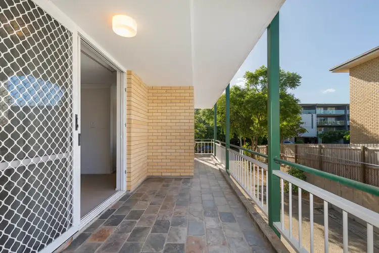 Fifth view of Homely apartment listing, 2/22-26 Warren Street, St Lucia QLD 4067