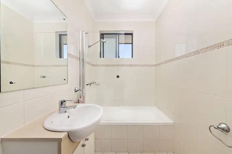 Fourth view of Homely unit listing, 10/65 Carlisle Street, Leichhardt NSW 2040