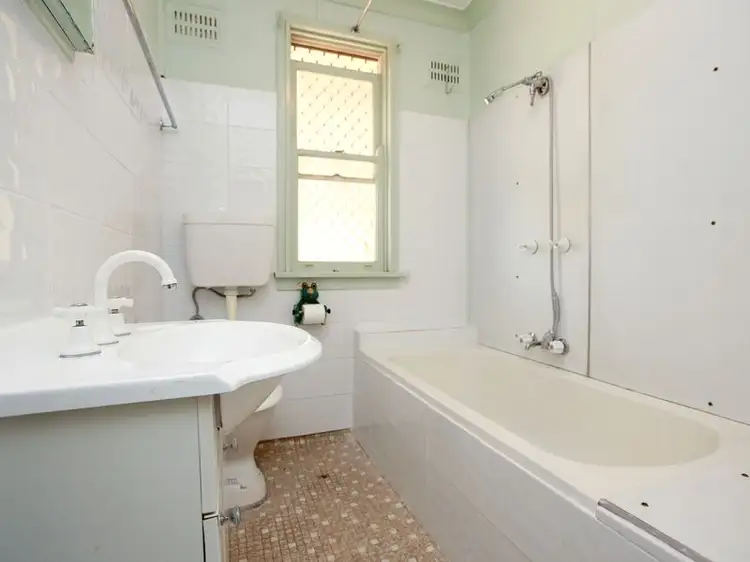 Fourth view of Homely house listing, 156 Robert Street, Tamworth NSW 2340