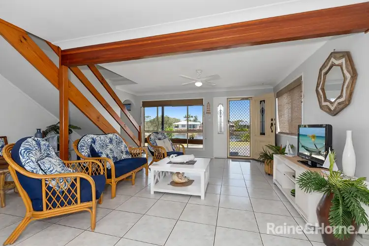 Sixth view of Homely semi-detached listing, 2/81 Andrew Avenue, Pottsville NSW 2489