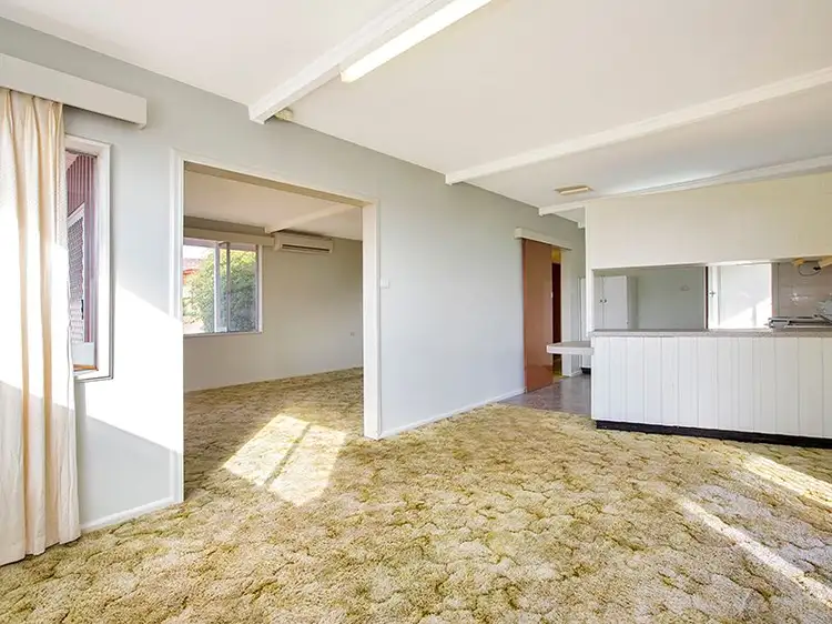 Second view of Homely house listing, 87 Hillvue Road, Tamworth NSW 2340