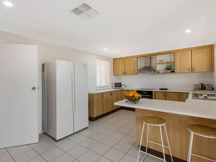 Fifth view of Homely house listing, 19A Minnamurra Cres, Tamworth NSW 2340