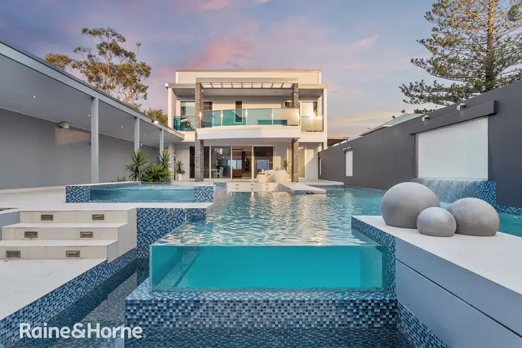 21 Soldiers Point Rd, Soldiers Point NSW 2317