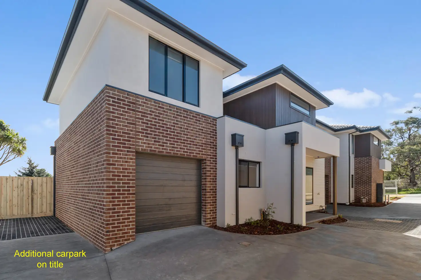 Main view of Homely townhouse listing, 1/84 Heatherhill Road, Frankston VIC 3199