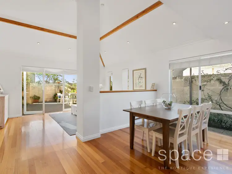 30 Burnettia Lane, Mount Claremont WA 6010