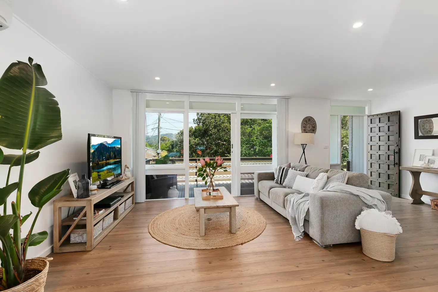 Main view of Homely house listing, 10 Paul Close, Mona Vale NSW 2103