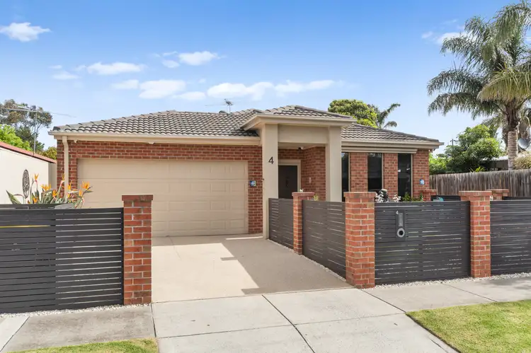 1/4 East Road, Seaford VIC 3198