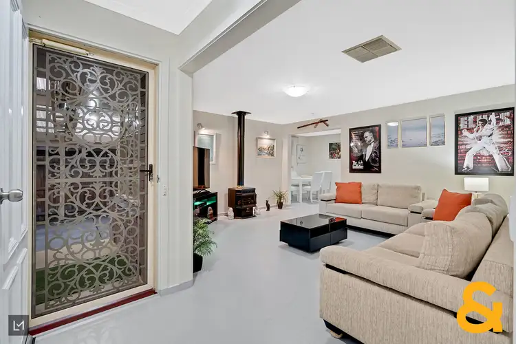 Second view of Homely house listing, 3 Roma Avenue, Cranbourne VIC 3977