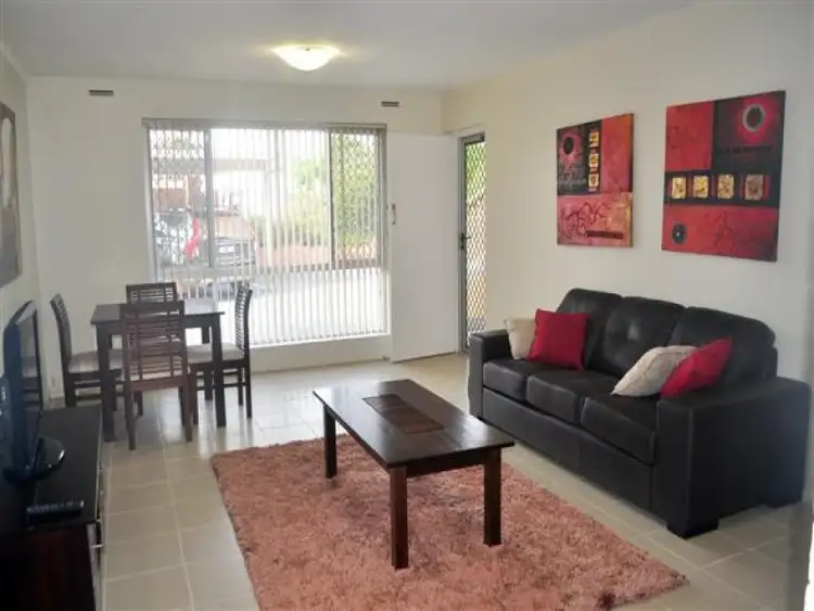 2/84 Macleod Road, Applecross WA 6153