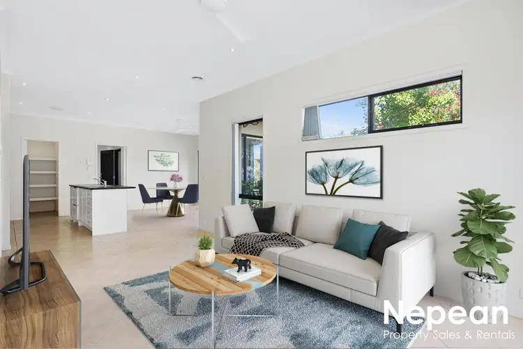 2/15 Cairns Avenue, Rosebud VIC 3939