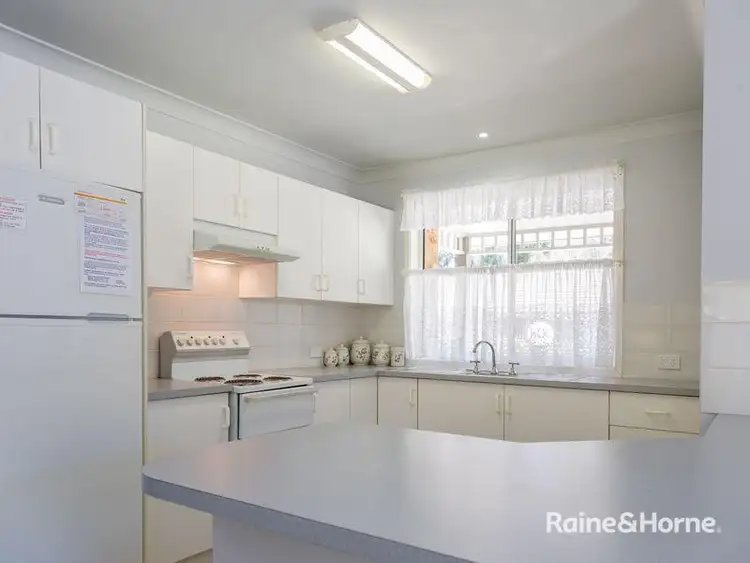 Fourth view of Homely house listing, 3/16-18 Ocean Street, Mollymook NSW 2539