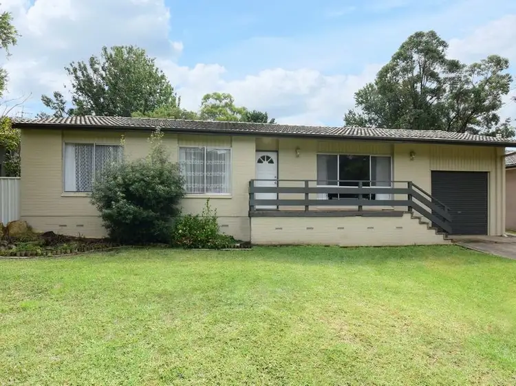 4 Maybern Close, North Nowra NSW 2541