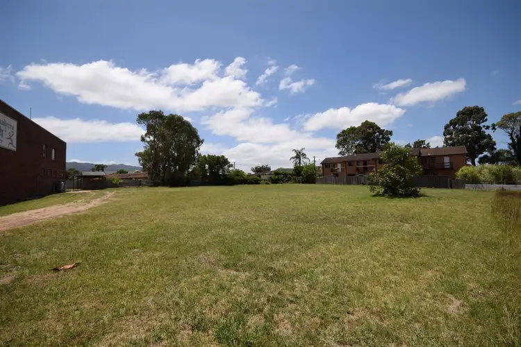2/53 Narang Road, Bomaderry NSW 2541