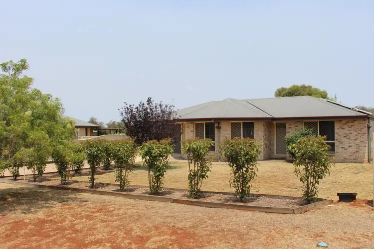 82 Windsor Circle, Kingaroy QLD 4610