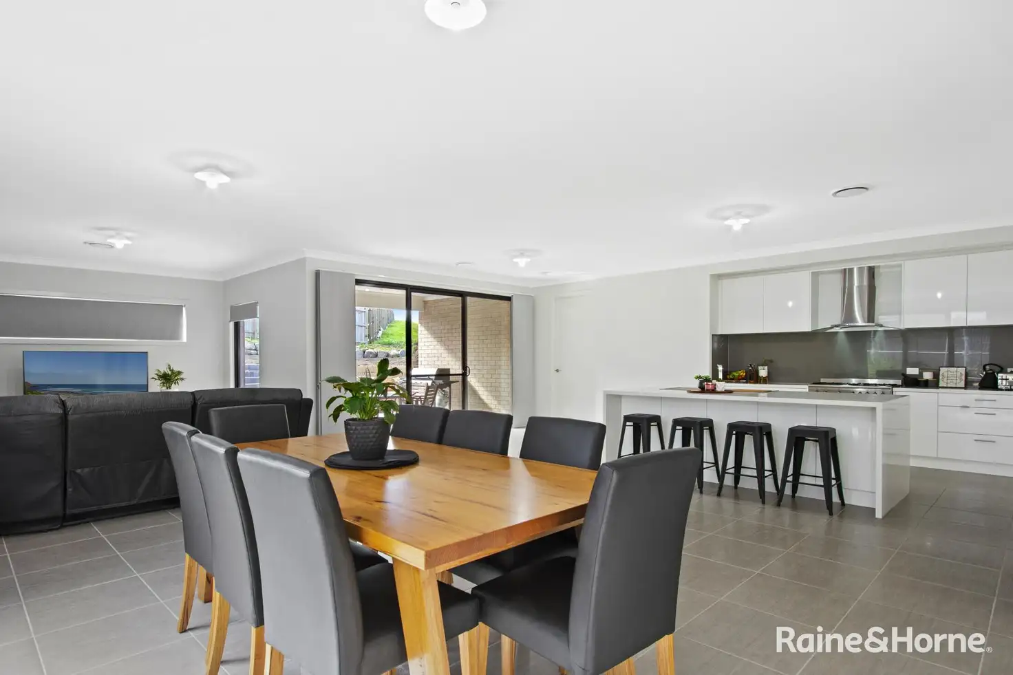 Main view of Homely house listing, 5 Porter Circuit, Milton NSW 2538
