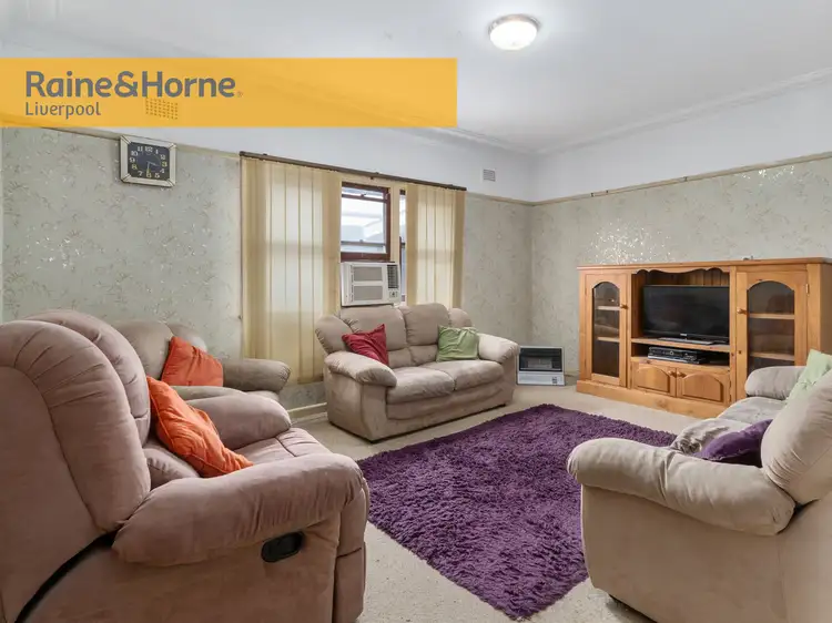 10 Swain Street, Moorebank NSW 2170