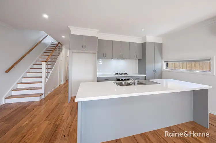 Fifth view of Homely house listing, 7 Blaxland drive, Sunbury VIC 3429