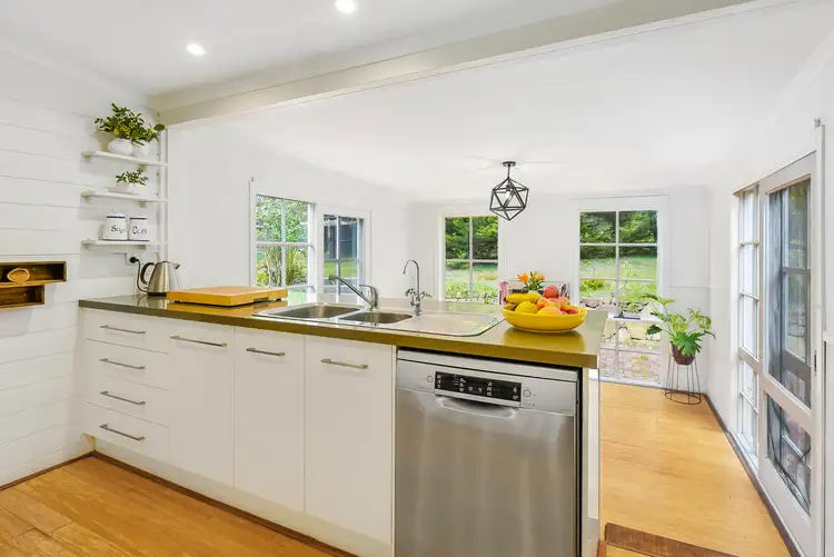 Fifth view of Homely house listing, 10 Dafter Road, Woodend VIC 3442