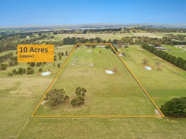 83 McGeorge Road, Gisborne South VIC 3437
