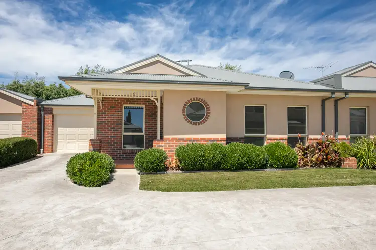 12/6-8 Rodney Street, Gisborne VIC 3437