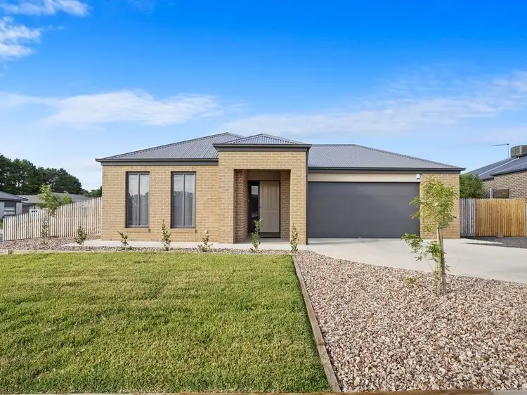 32 Rangeview Drive, Riddells Creek VIC 3431