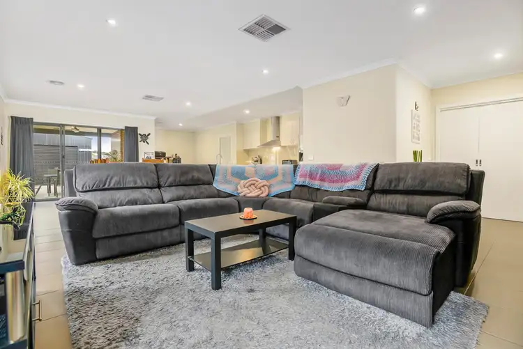 Sixth view of Homely house listing, 9/5 Hall Court, Kyneton VIC 3444