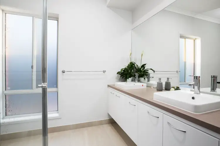 Seventh view of Homely house listing, 10 Eagle Ridge, Gisborne VIC 3437