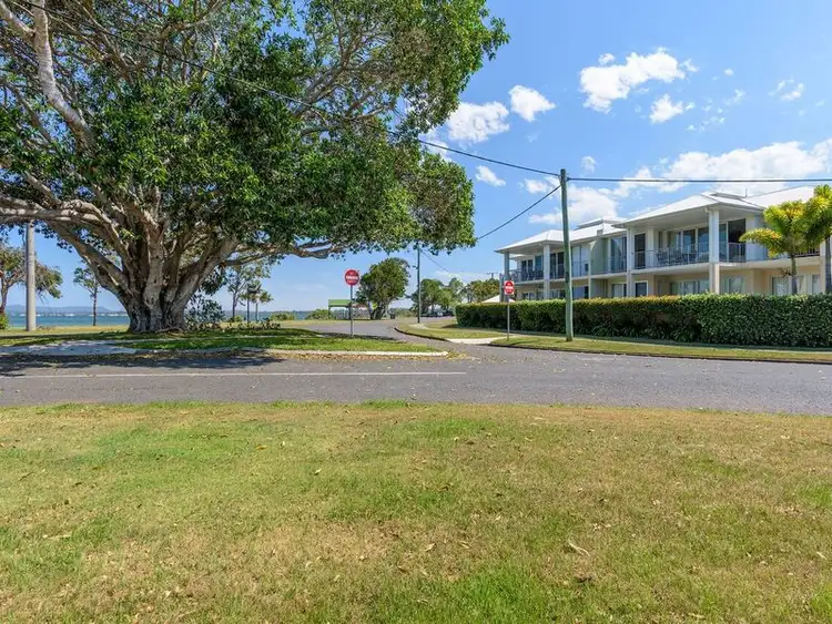 Fourth view of Homely unit listing, Unit 4/29 Esplanade, Tin Can Bay QLD 4580