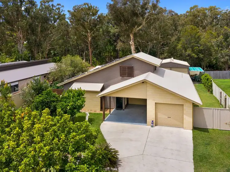 35 FYSHBURN DRIVE, Cooloola Cove QLD 4580