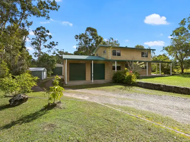 8 Seawitch Cres, Cooloola Cove QLD 4580
