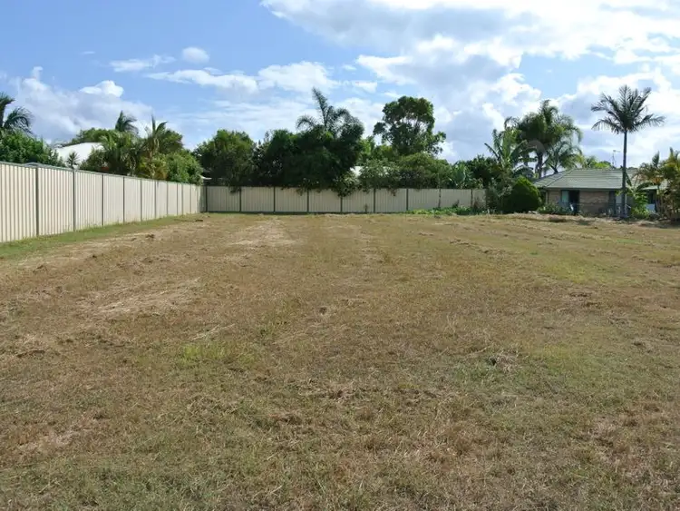 5 Regent Court, Cooloola Cove QLD 4580