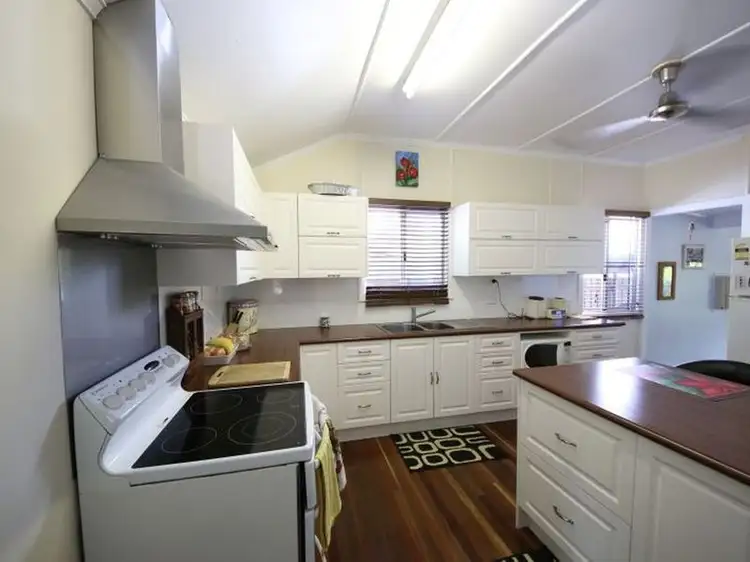 Fifth view of Homely house listing, 75 FIFTEENTH Street, Home Hill QLD 4806