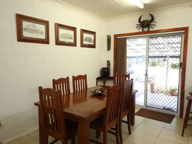 Sixth view of Homely house listing, 27 MUNRO Street, Brandon QLD 4808