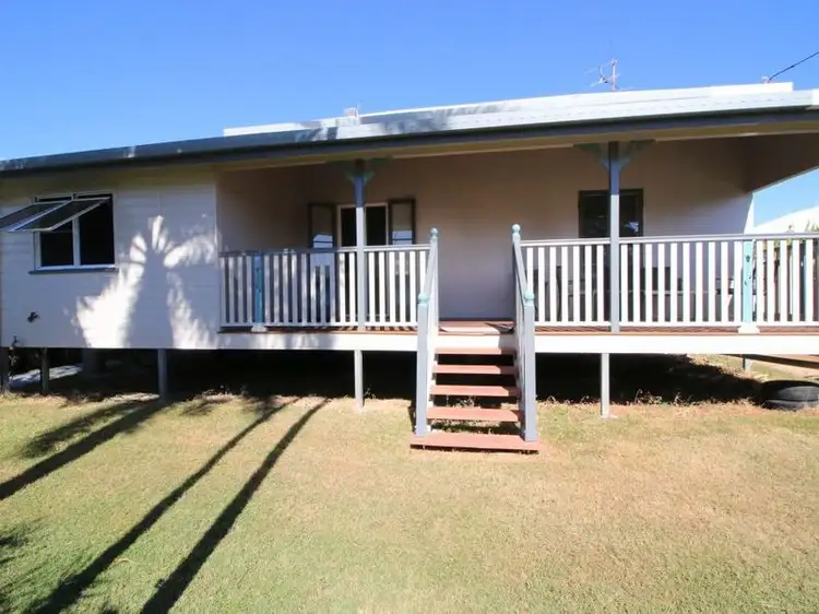 38 Topton St, Alva QLD 4807