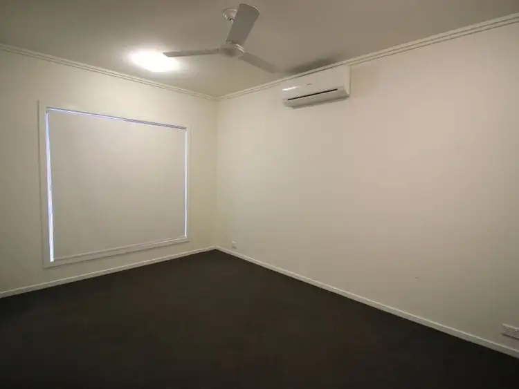 Fifth view of Homely unit listing, 67-69 NINTH Avenue, Home Hill QLD 4806
