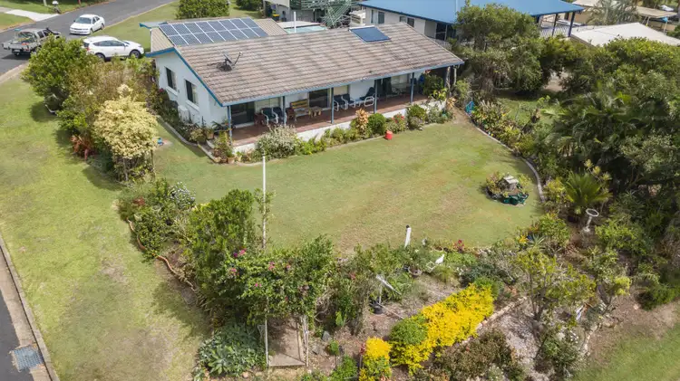29 Petrel Avenue, River Heads QLD 4655