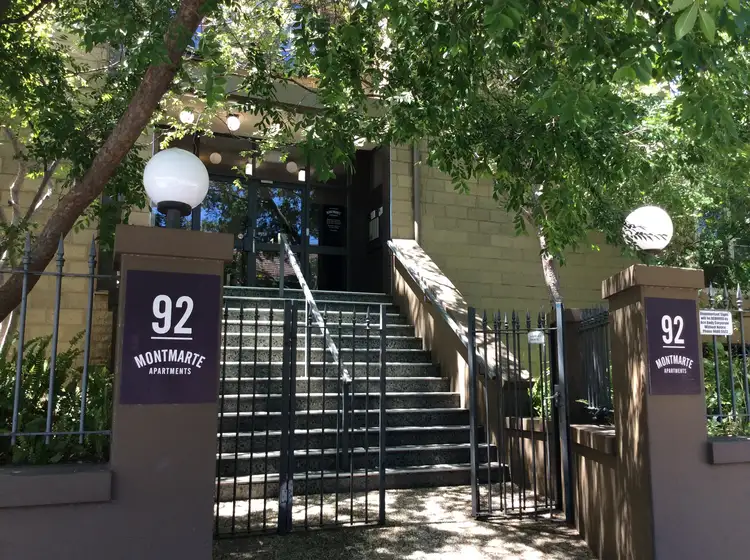92 Grey St
