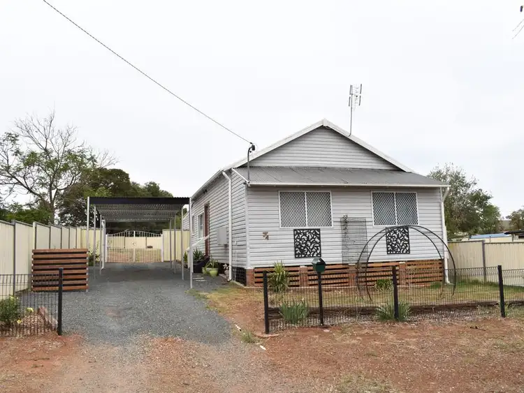 Main view of Homely house listing, 74 Pierce Street, Wellington NSW 2820