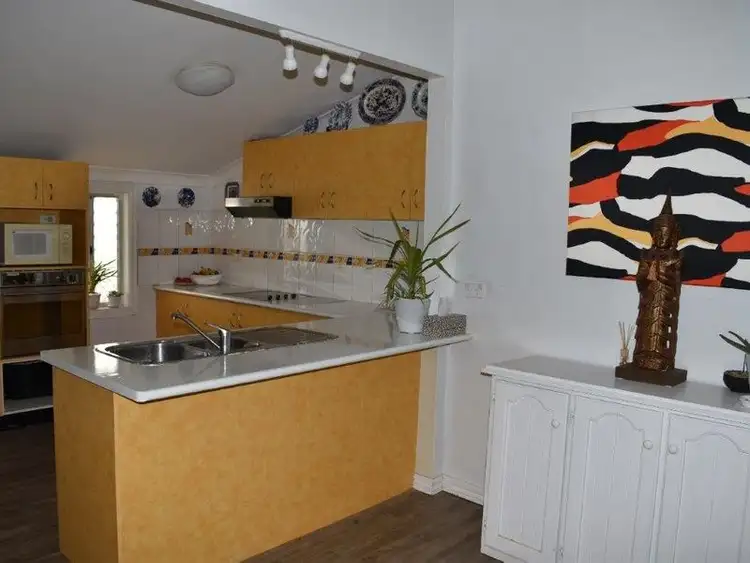 Seventh view of Homely house listing, 33 Arthur Street, Wellington NSW 2820