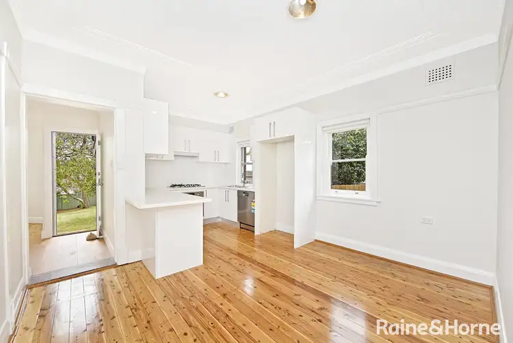 5 Phoenix Ave, Concord West NSW 2138