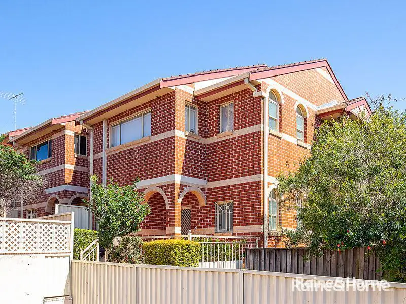 Main view of Homely townhouse listing, 3/27 Minneapolis Crescent, Maroubra NSW 2035