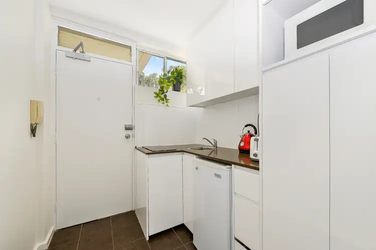 Fourth view of Homely studio listing, 13/100 Brougham Street, Potts Point NSW 2011