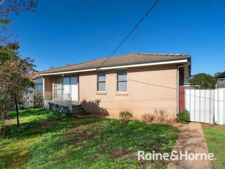 54 Ashmont Avenue, Ashmont NSW 2650